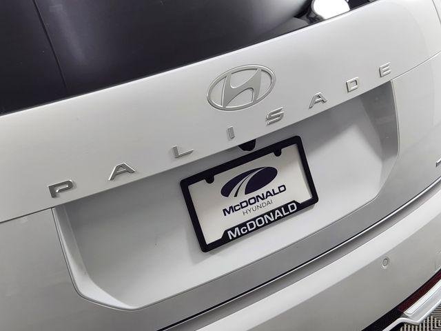 New 2026 White Hyundai Calligraphy image 9