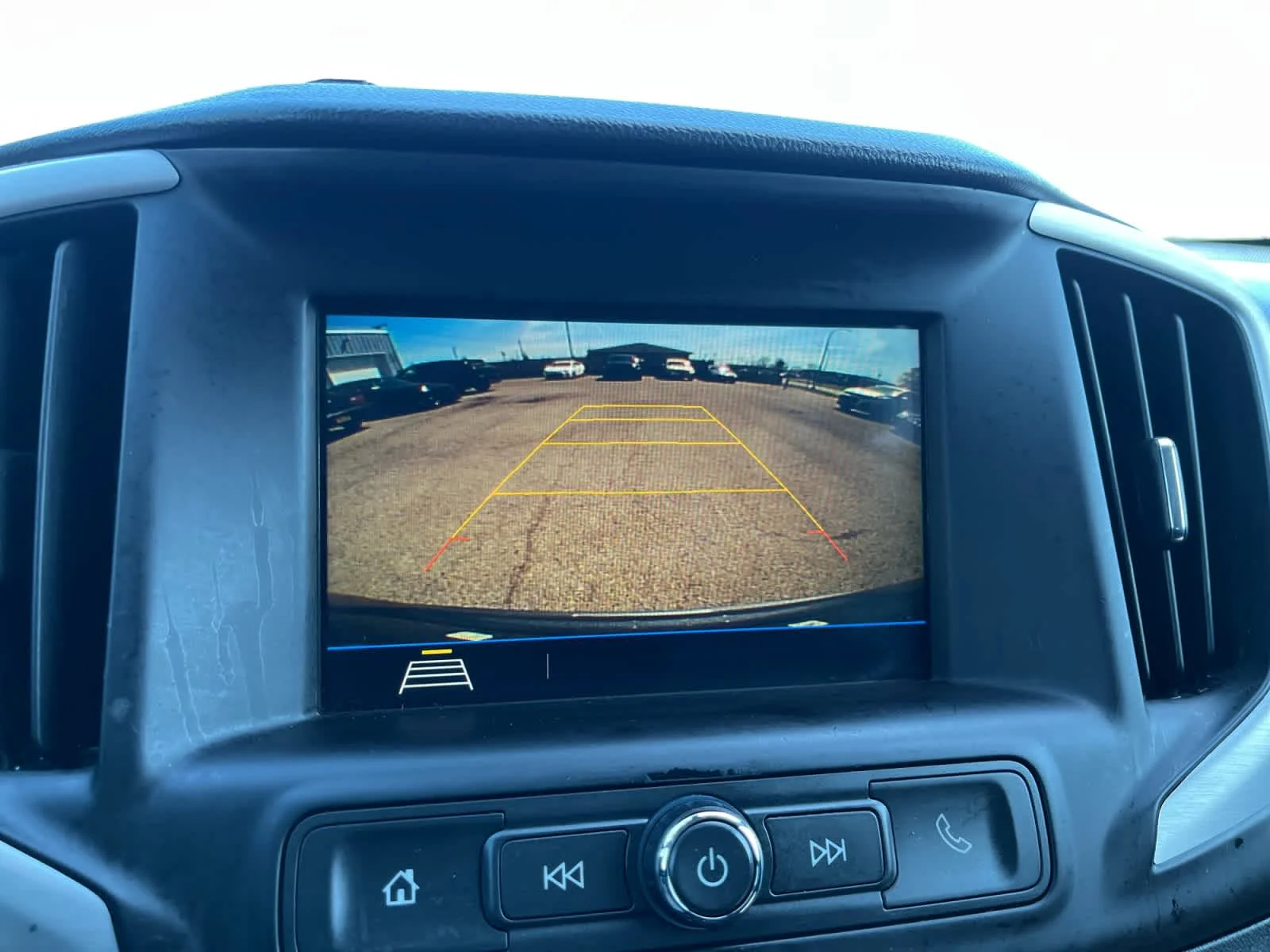 Used 2018 Satin Steel Metallic GMC SLE image 22