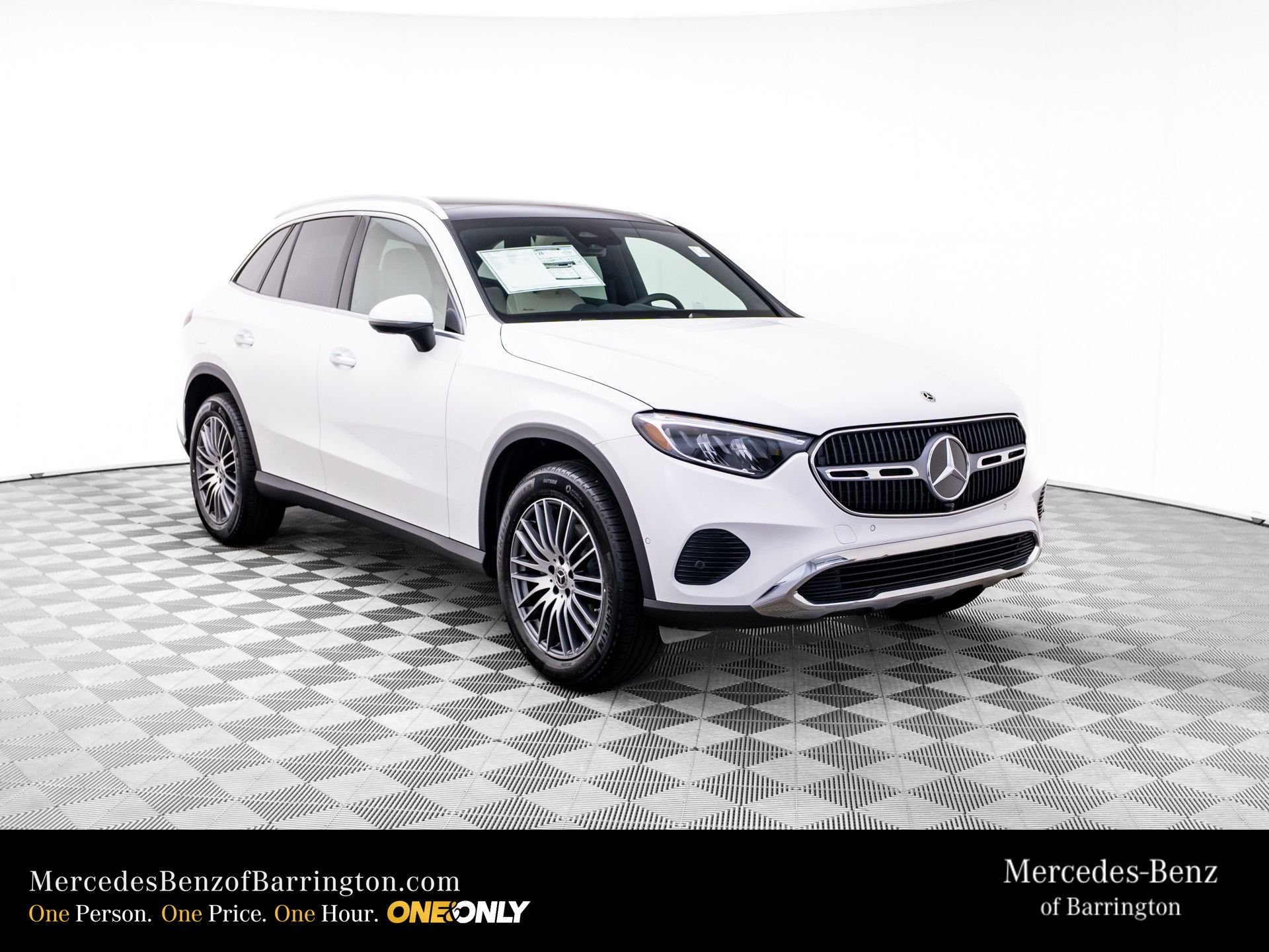 New 2026 Polar White Mercedes-Benz GLC 300 image 8