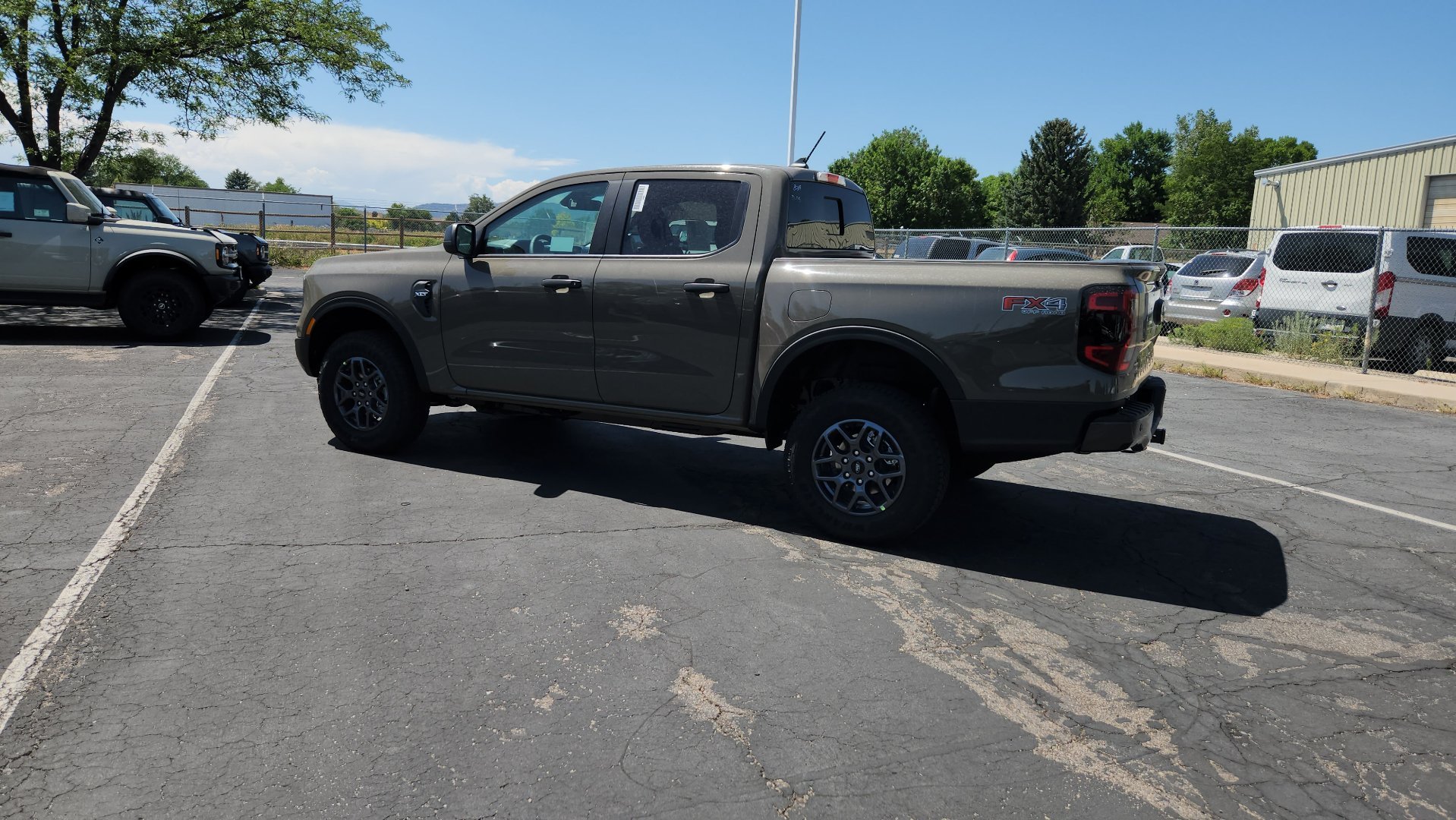 New 2026 Marsh Gray Ford XLT image 4