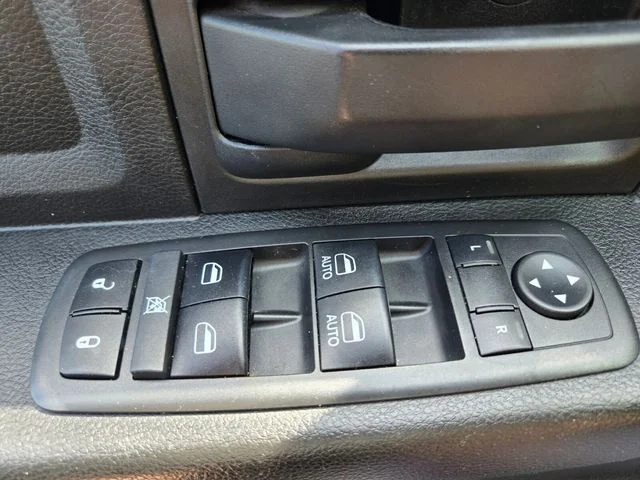 Used 2019 Gray Ram Express image 33