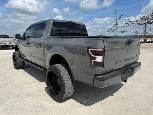 Used 2020 Gray Ford XL image 3