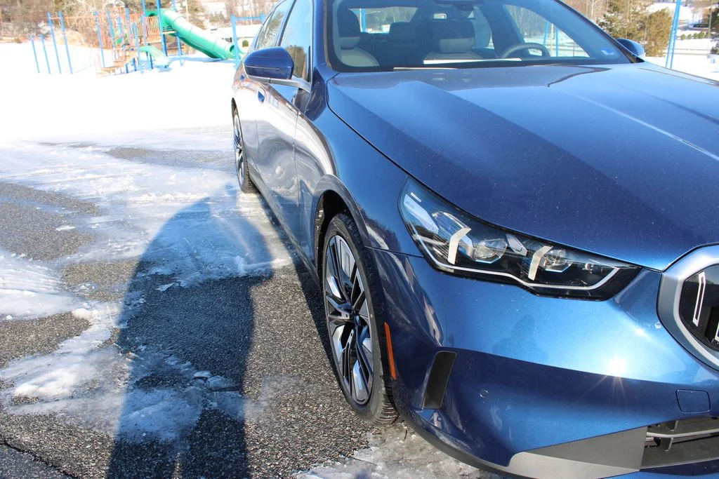 2026 BMW 5 Series 530i - Photo 44