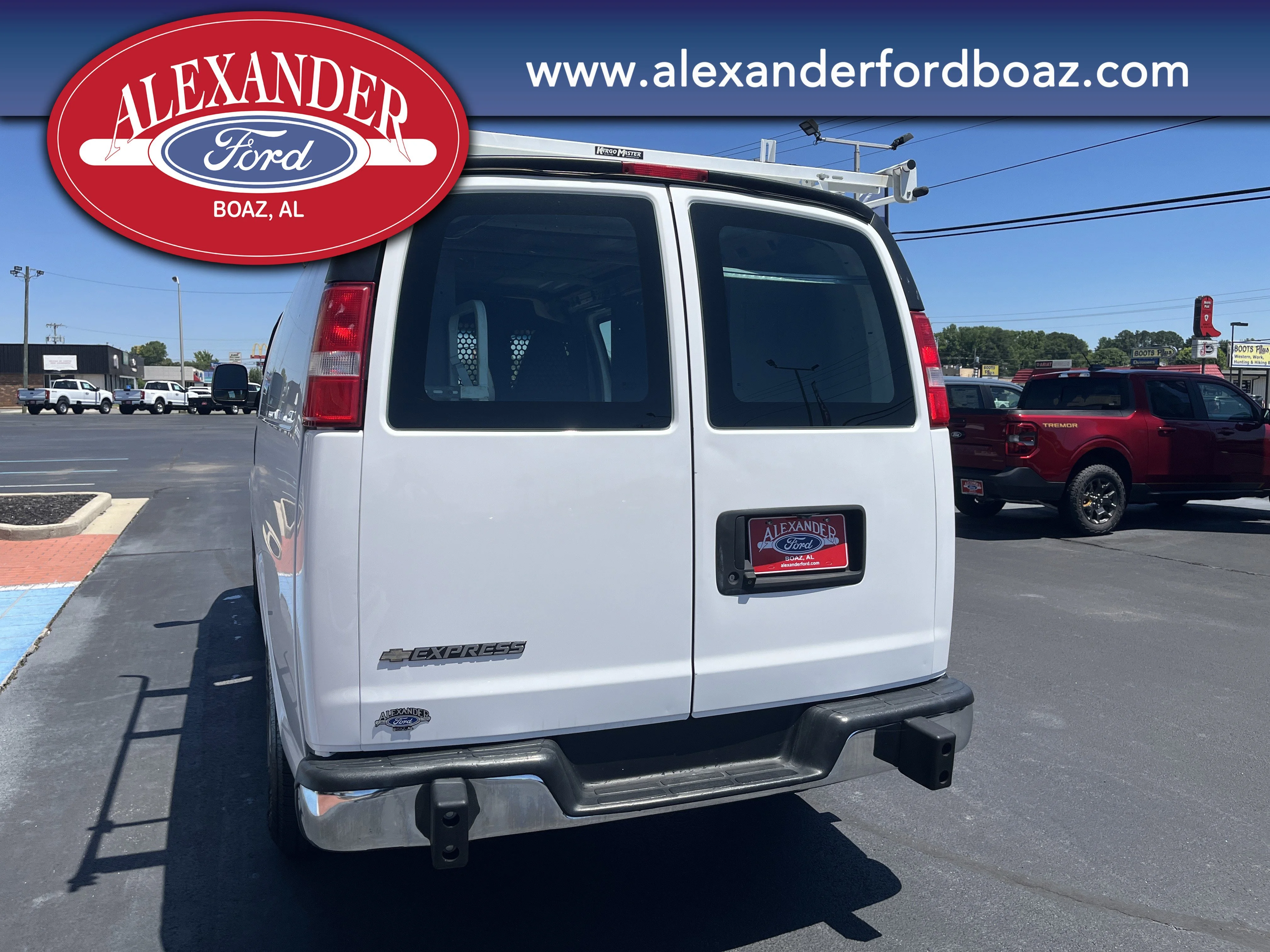 Used 2020 White Chevrolet CARGO image 6