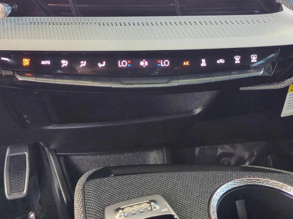 2026 Cadillac OPTIQ Premium Sport - Photo 19