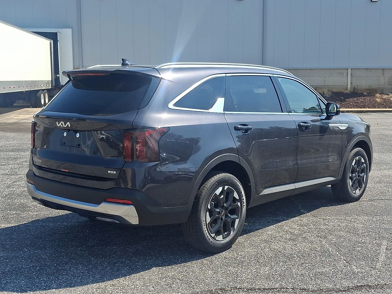 New 2026 Gray Kia S image 3