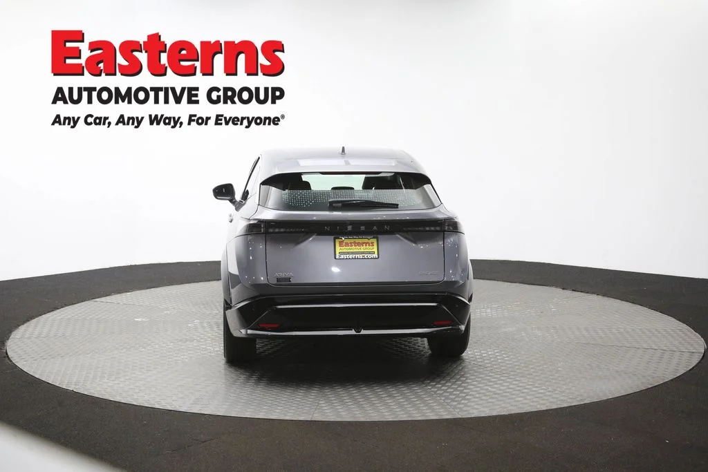 Used 2023 Gray Nissan ENGAGE image 36
