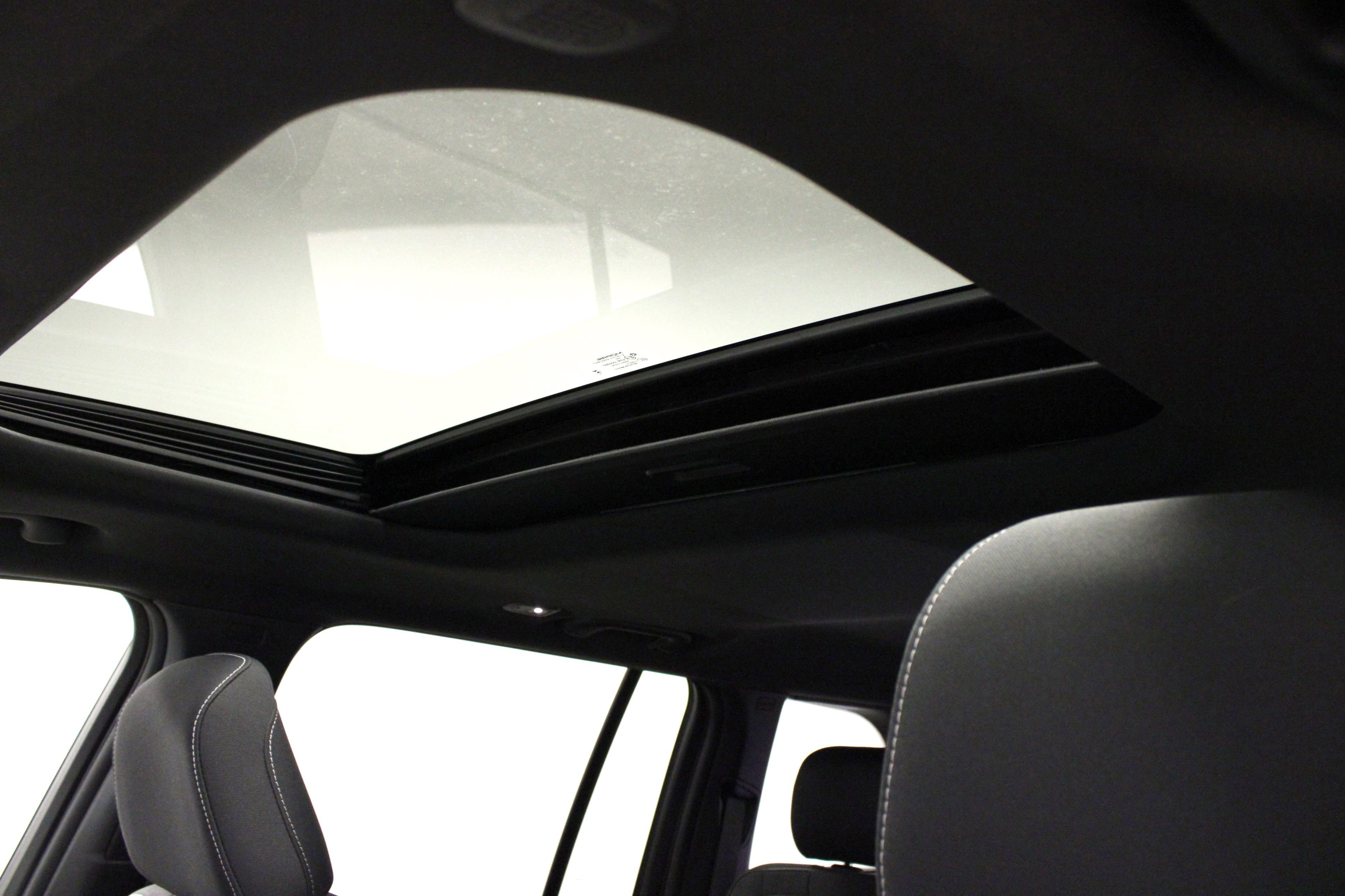 Used 2025 Bright White Clearcoat Jeep Laredo X image 10
