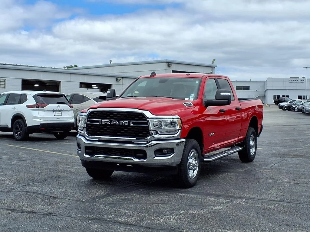 Used 2024 RAM Ram 2500 Pickup Big Horn with VIN 3C6UR5DJXRG353272 for sale in Kansas City
