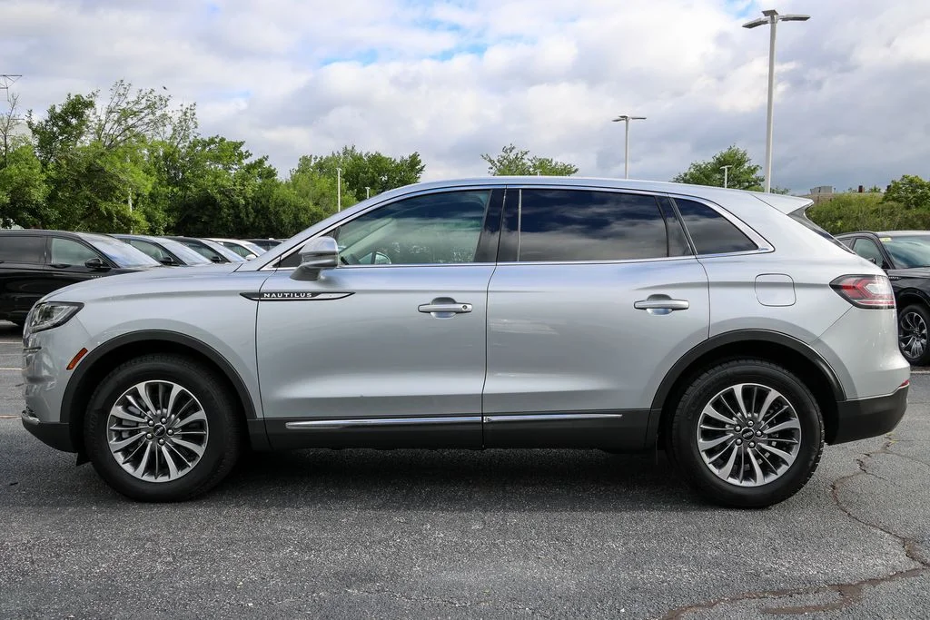 Certified Used 2023 Silver Lincoln Standard image 25