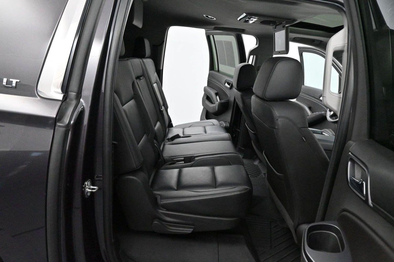 Used 2018 TUNGSTEN METALLIC Chevrolet LT image 40