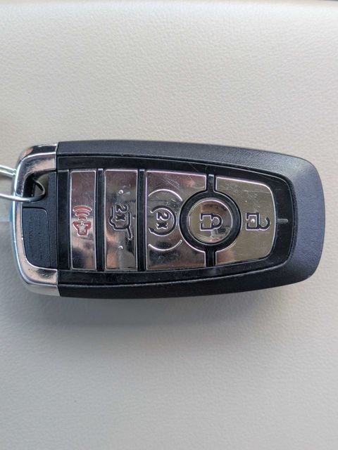 Used 2022 Red Lincoln Standard image 34