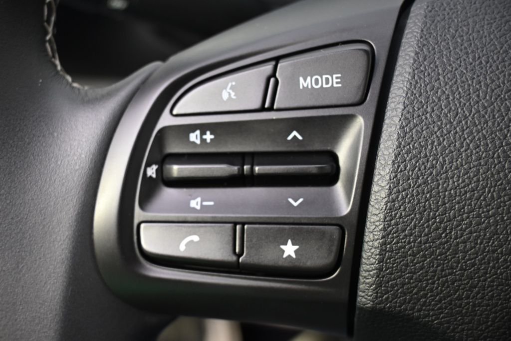 Certified Used 2025 Green Hyundai Limited image 35