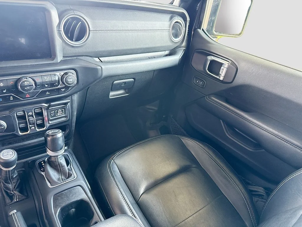 Used 2022 Black Jeep Unlimited Sahara 4xe image 25