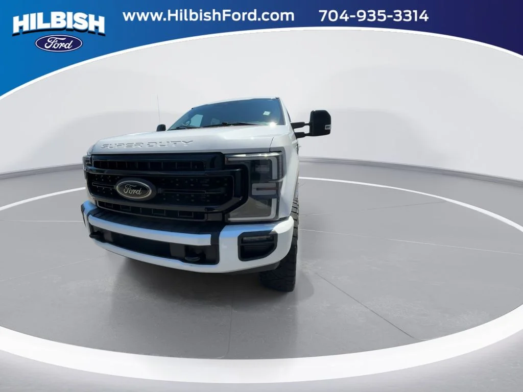 Used 2021 White Ford Lariat image 3