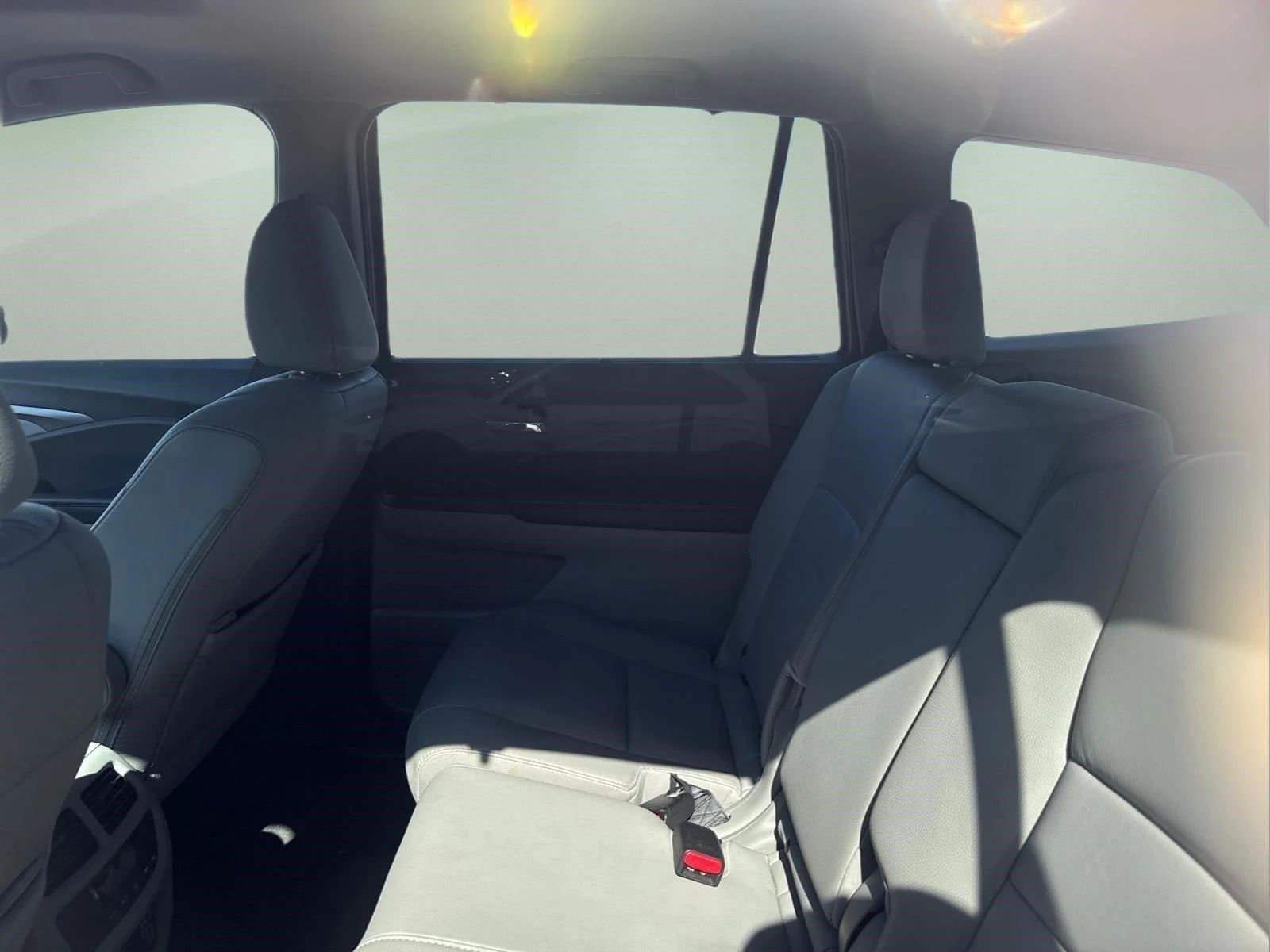 Used 2022 Lunar Silver Metallic Honda EX-L image 6