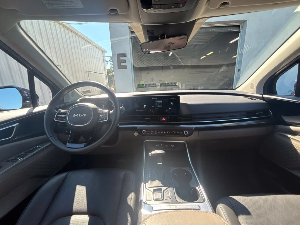 Used 2026 Blue Kia LXS image 17