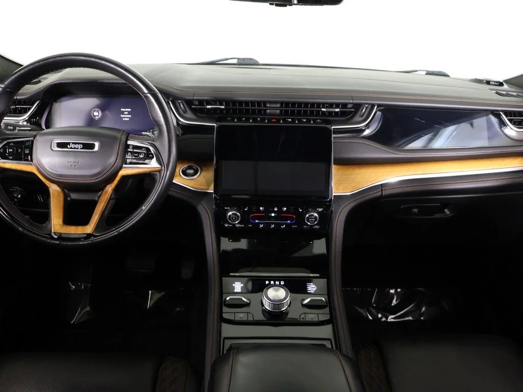 Used 2023 Black Jeep Summit Reserve image 49