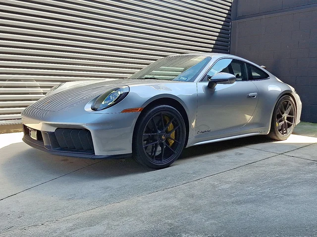 2026 Porsche 911 Carrera GTS