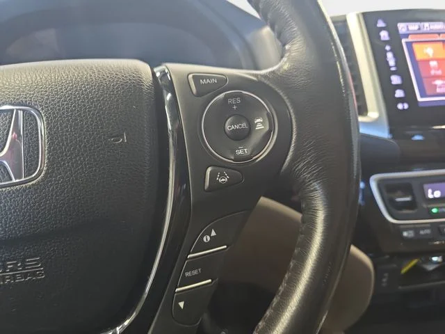 Used 2018 Red Honda RTL-E image 20