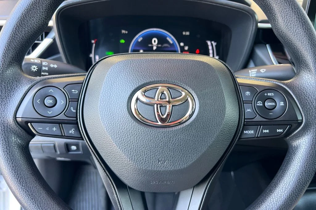 Certified Used 2026 White Toyota LE image 24