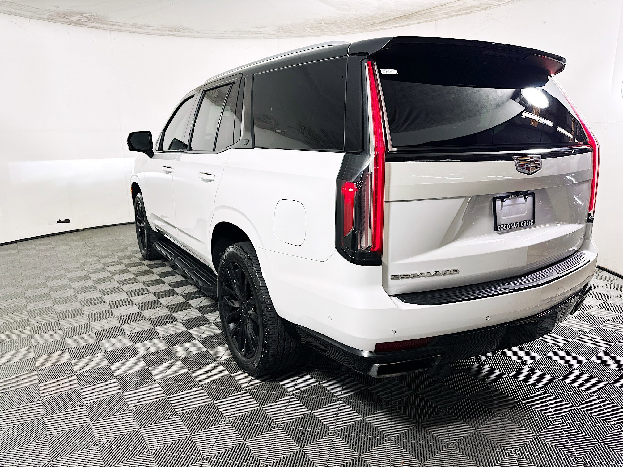 2021 Cadillac Escalade thumbnail 7