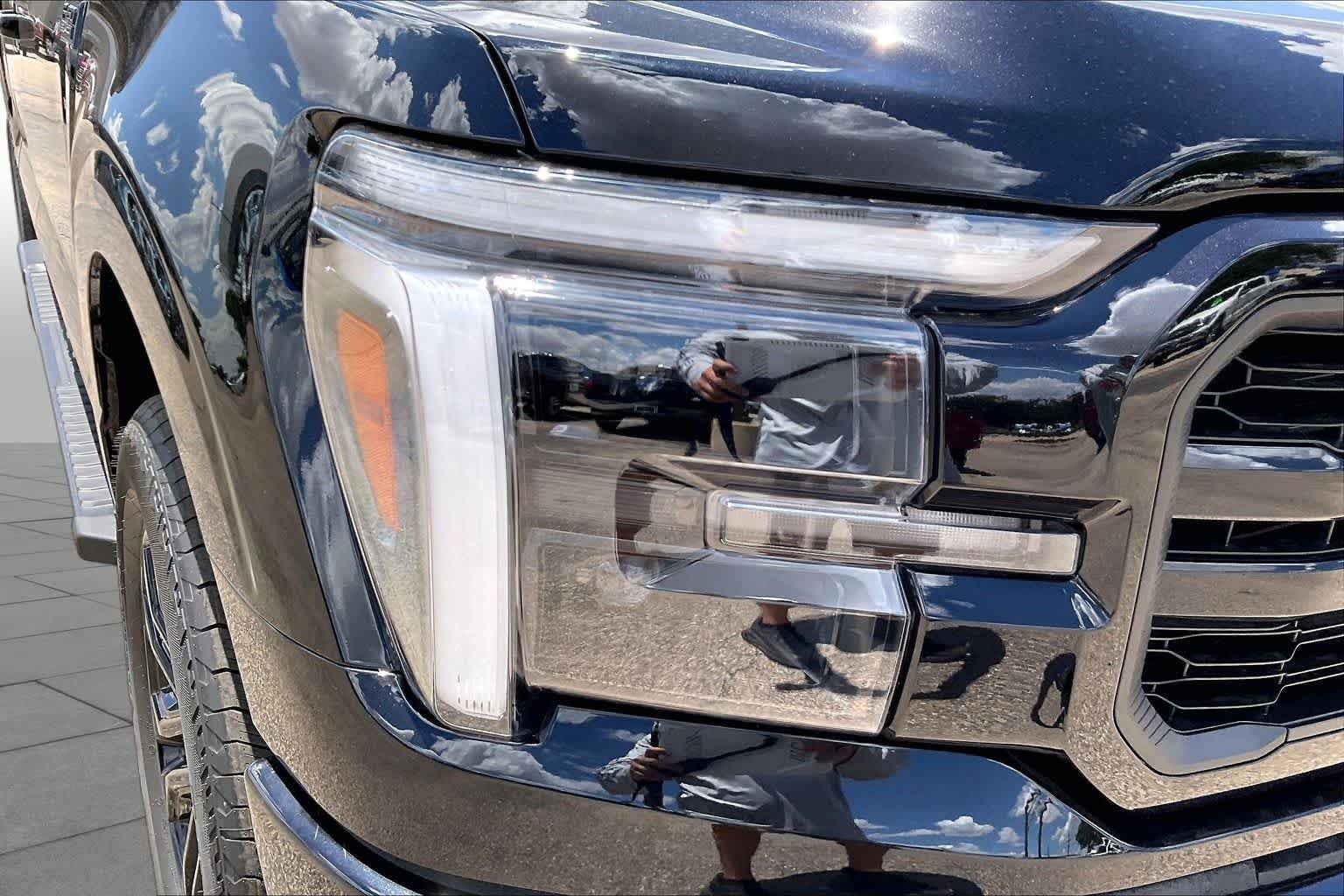 New 2026 Agate Black Metallic Ford Lariat® image 13