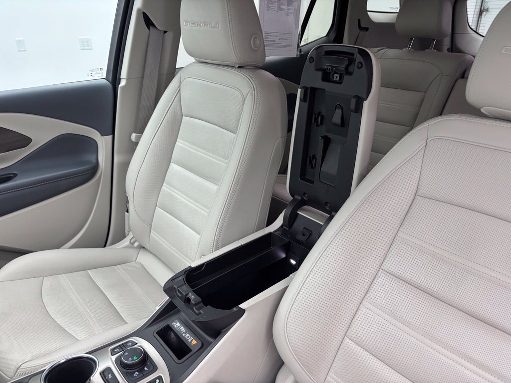 Certified Used 2023 White Frost Tri-Coat GMC Denali image 26