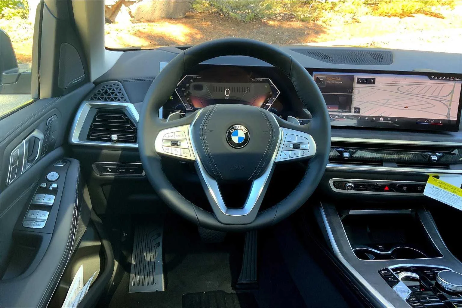 Used 2026 Skyscraper Grey Metallic BMW xDrive40i image 8