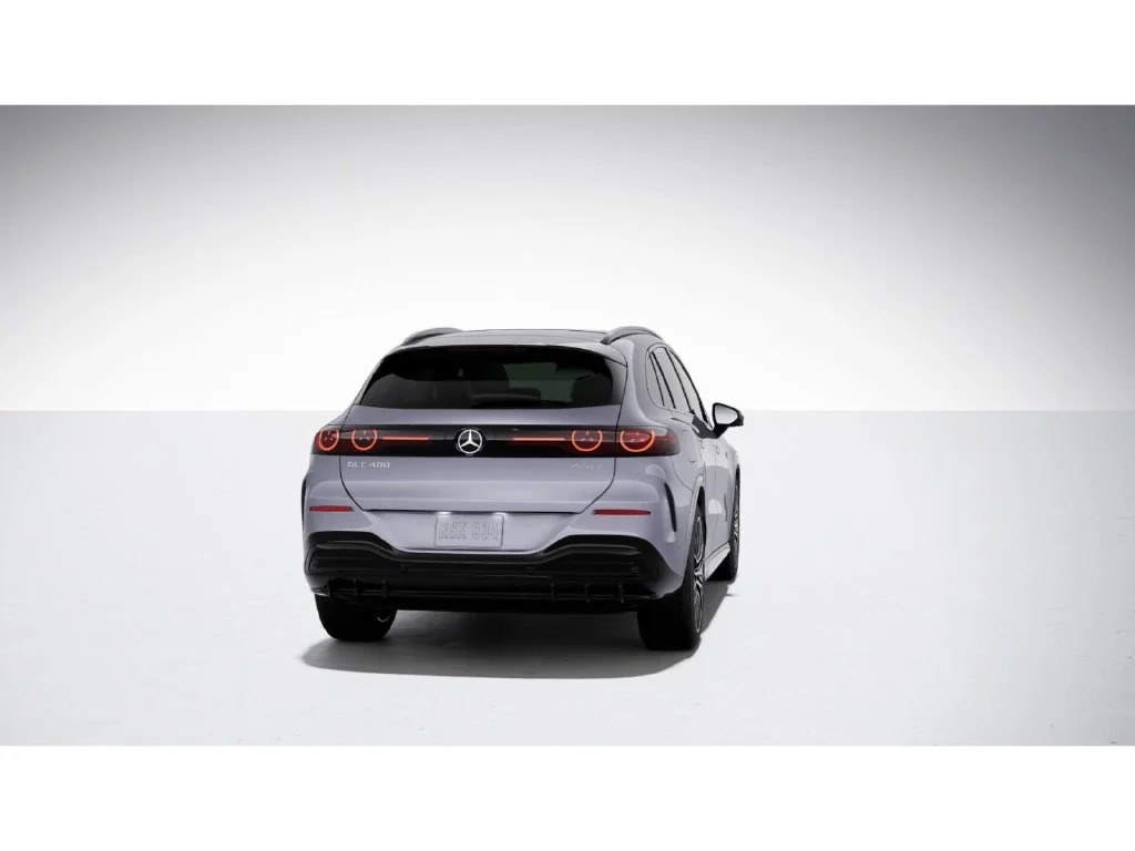 New 2027 Silver Mercedes-Benz GLC 400 image 24