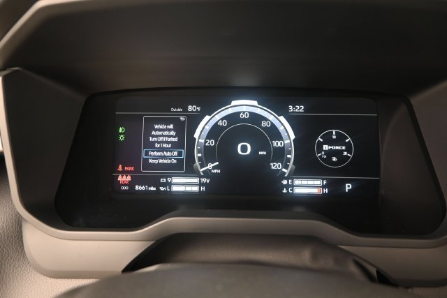 Used 2025 Wind Chill Pearl Toyota Limited image 8
