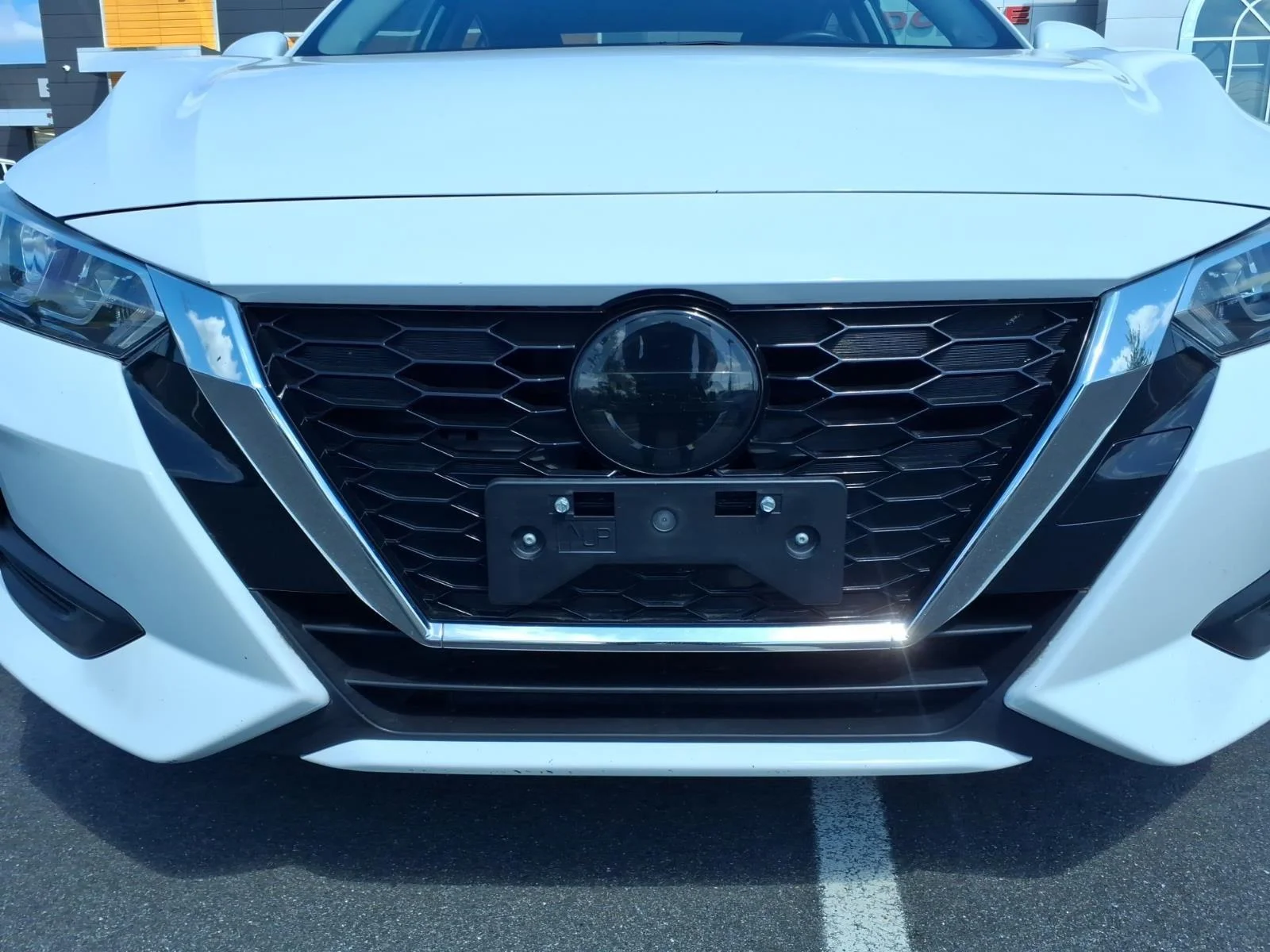 Used 2022 Fresh Powder Nissan SV image 12