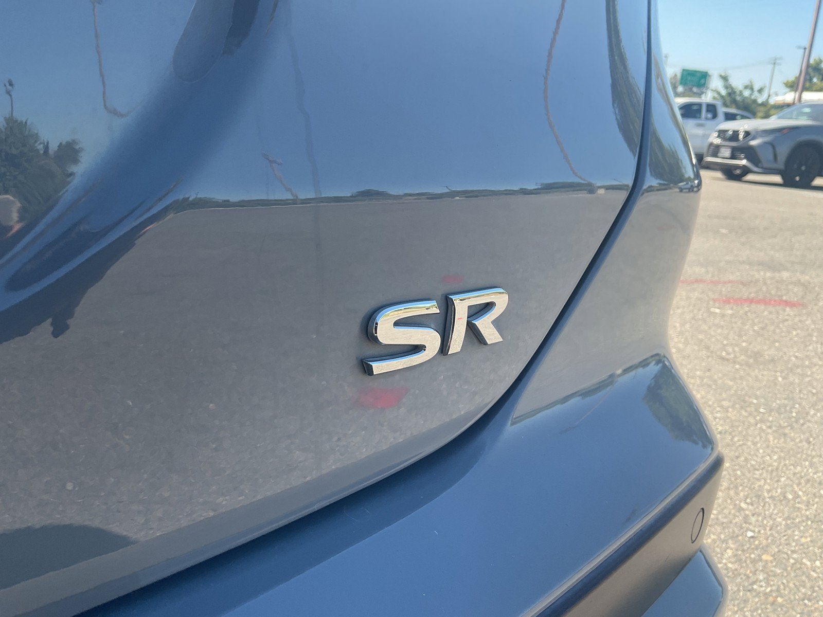 Used 2022 Boulder Gray Pearl Nissan SR image 10