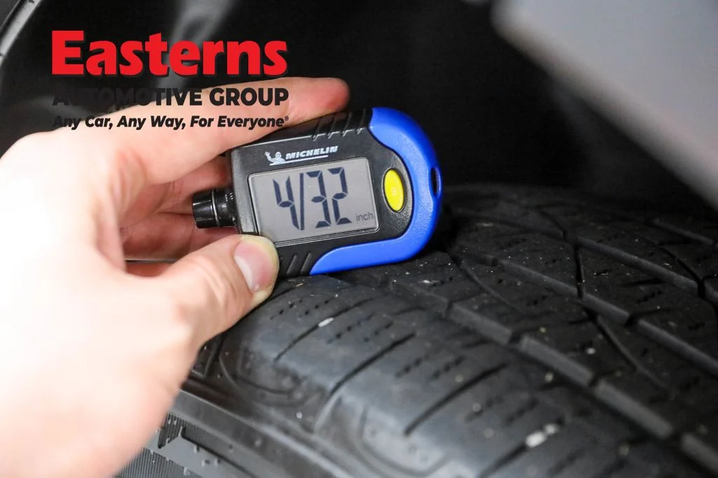 Used 2021 Orange Jeep Latitude Plus image 23