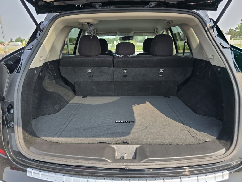 Used 2020 Black Nissan S image 17