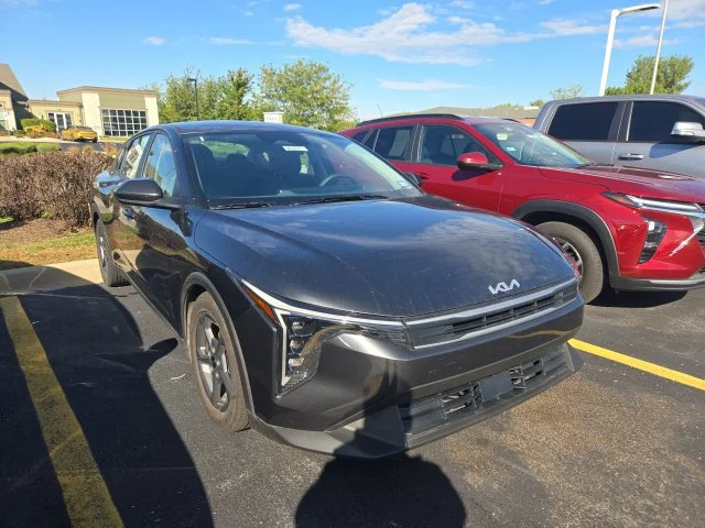 Used 2025 Gray Kia LXS image 1
