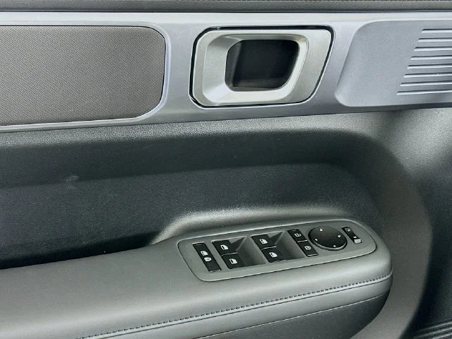 New 2026 Hyundai SANTA FE HYBRID SEL