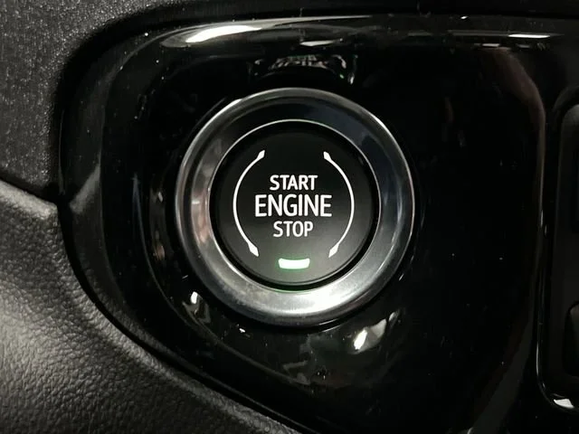 2026 GMC Sierra 1500 SLT - Photo 17