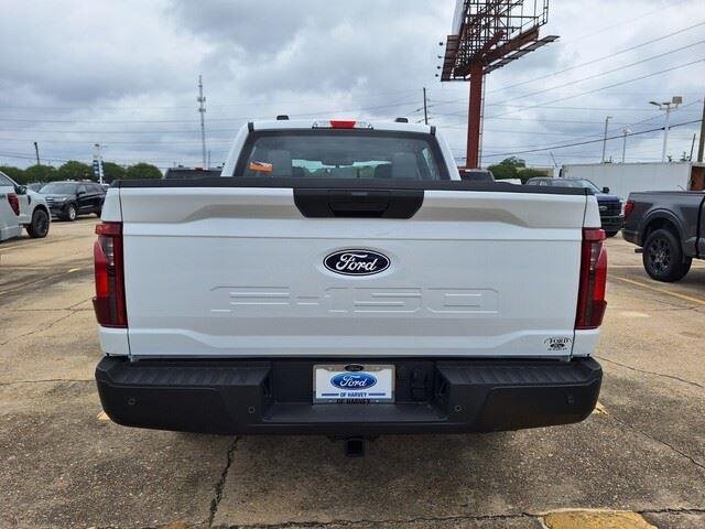 New 2026 Oxford White Ford XL image 4