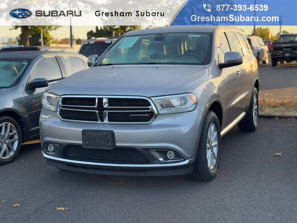 Used 2015 Billet Silver Metallic Clearcoat Dodge SXT image 1