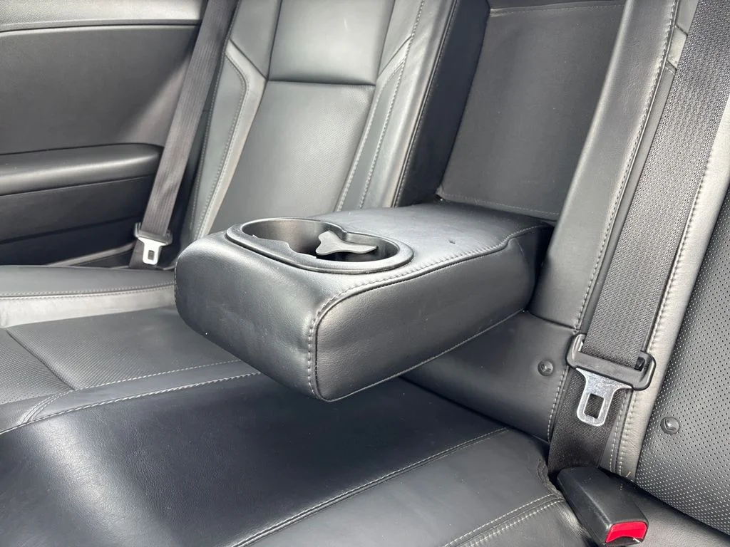 Used 2015 White Dodge R/T image 35