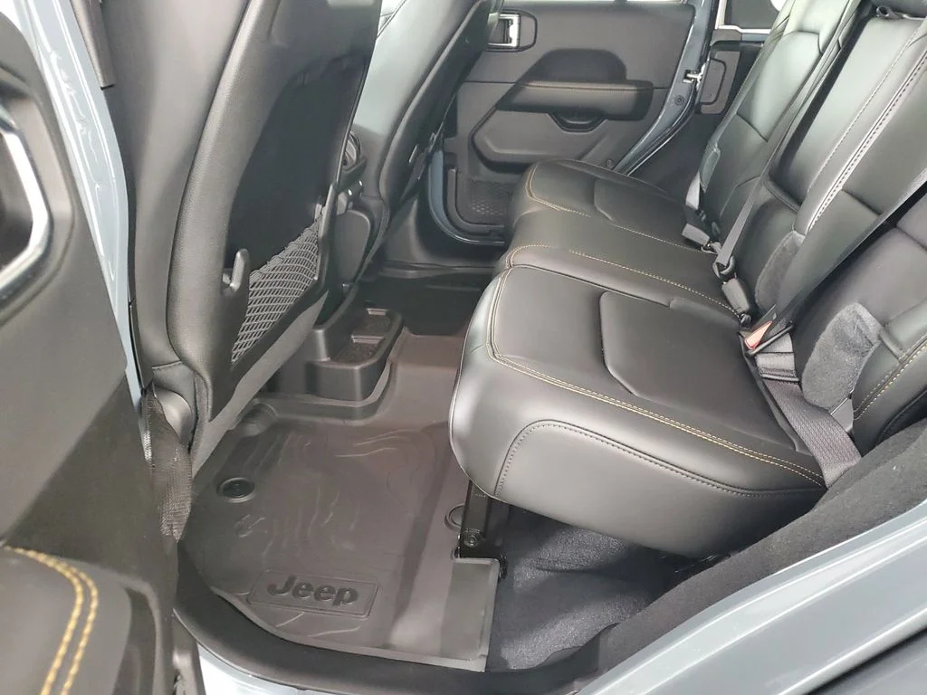 2025 Jeep Wrangler 4-Door Rubicon 392 Final Edition - Photo 16