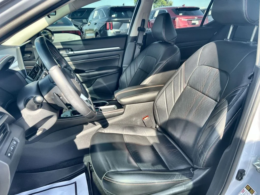 Used 2023 Gray Nissan 2.5 SR image 11