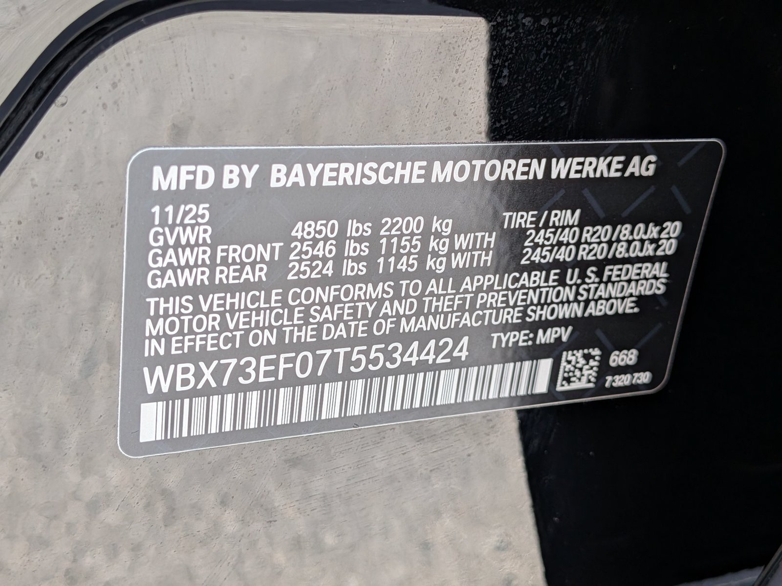 Used 2026 Jet Black BMW xDrive28i image 24