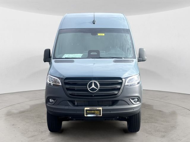 New 2026  Mercedes-Benz Cargo 144 WB image 8
