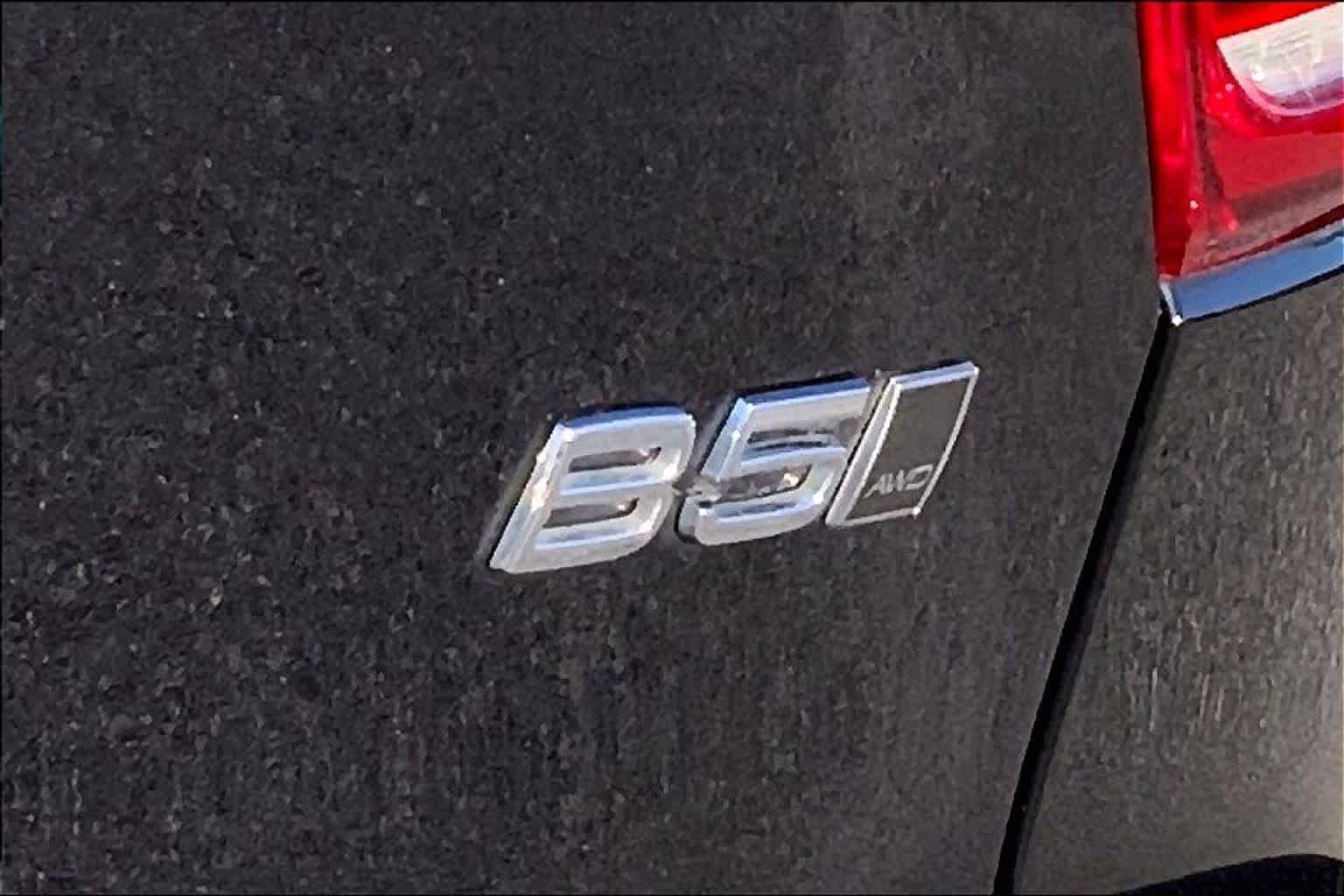 2024 Volvo XC40 Core - Photo 10