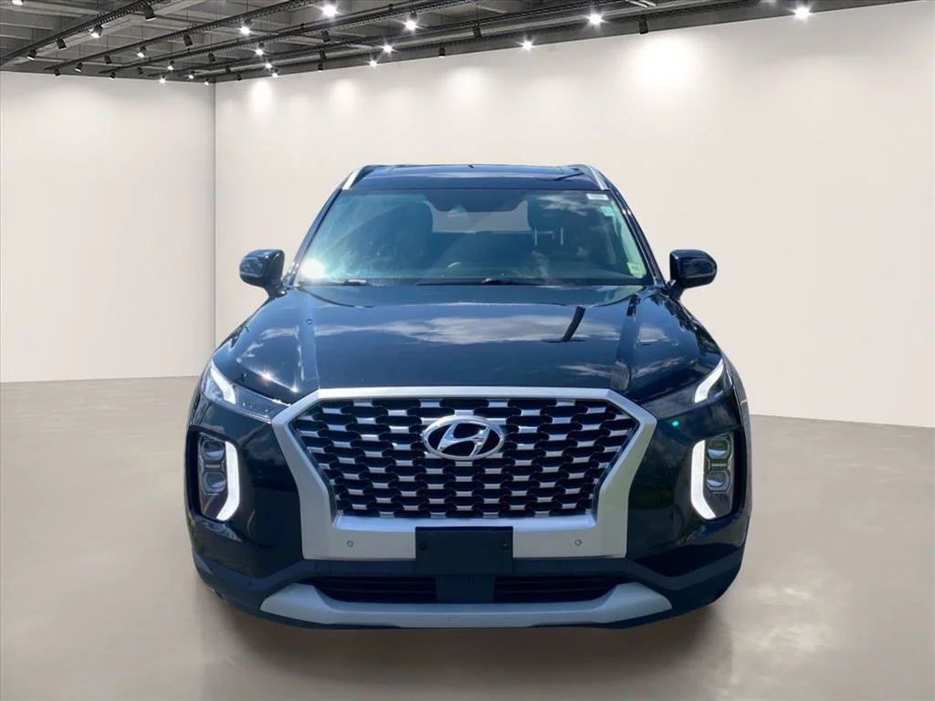 Used 2022 Abyss Black Pearl Hyundai SEL image 2