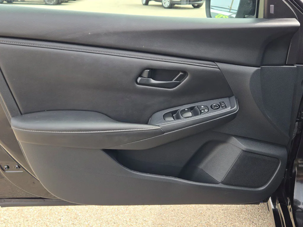 Used 2024 Black Nissan S image 15