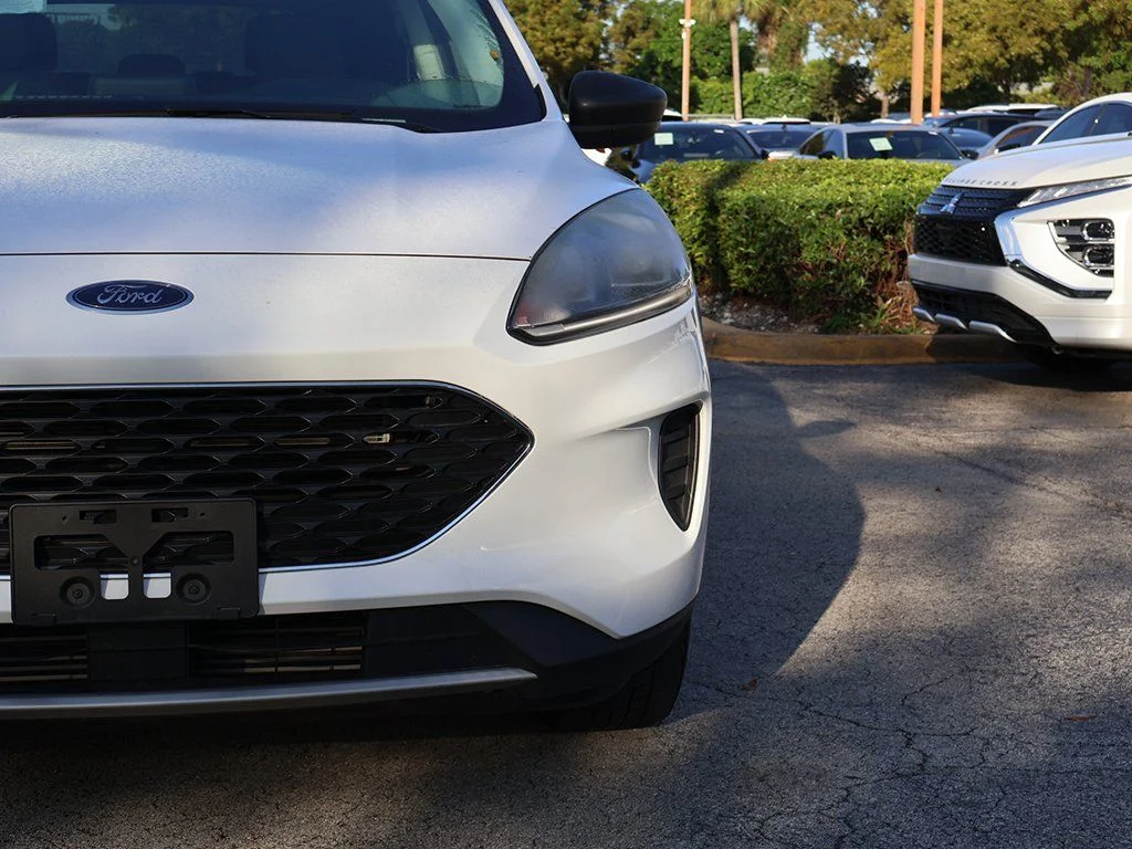 2022 Ford Escape SE - Photo 11