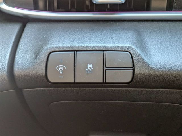 2024 Hyundai Elantra SEL - Photo 24